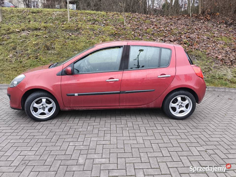 Renault Clio 16 Benzyna Podgrzewane Fotele lakier metallic Chełm