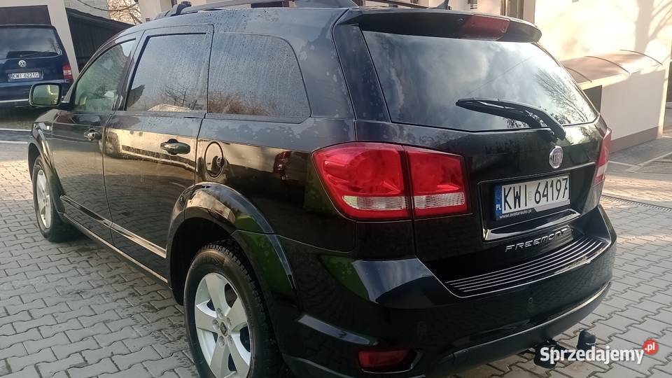 Fiat Freemont 7 os 2011 czarny sprzedam SUV Zarejestrowany w Polsce Wieliczka