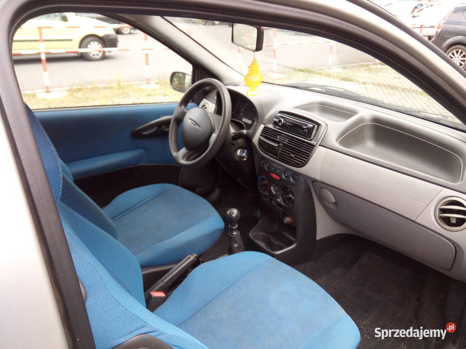 Fiat Punto 2 benzyna z klimatyzacją i elektryką manualna Jasło