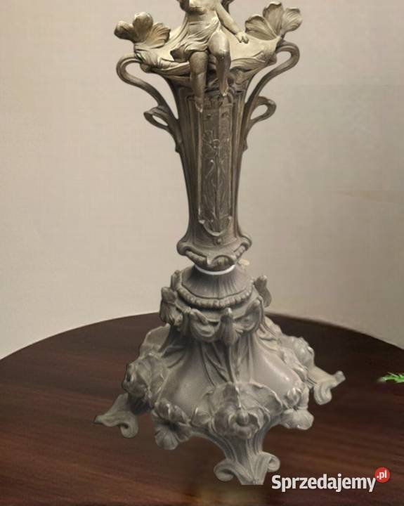 Lampa stołowa figuralna w stylu empire cynkal Bronisze