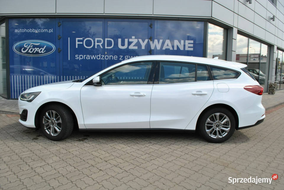 Ford Focus Kombi Titanium 10 EcoBoost 125 Lift relingi dachowe Focus Białystok sprzedam