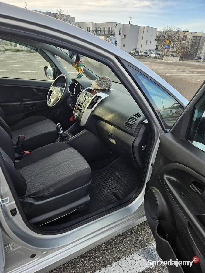 KIA VENGA 2013 r 14 benzLPG Venga Rumia