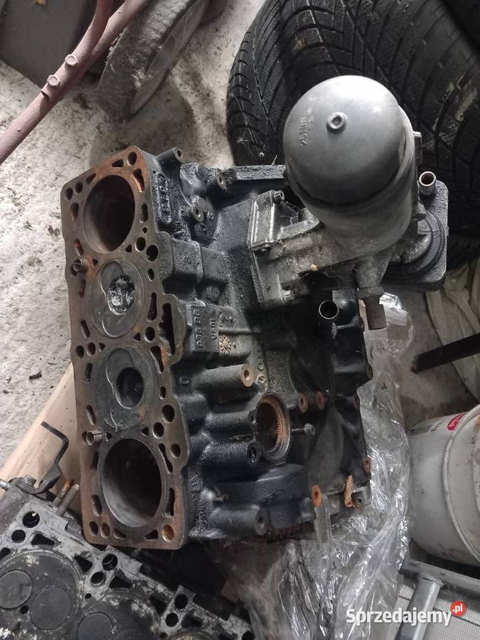 Blok silnika głowica 19 TDI awx Jordanów