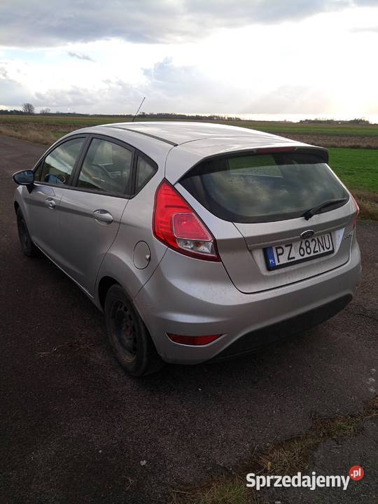Ford fiesta 16 d 2013r sprzedam Drwalew sprzedam