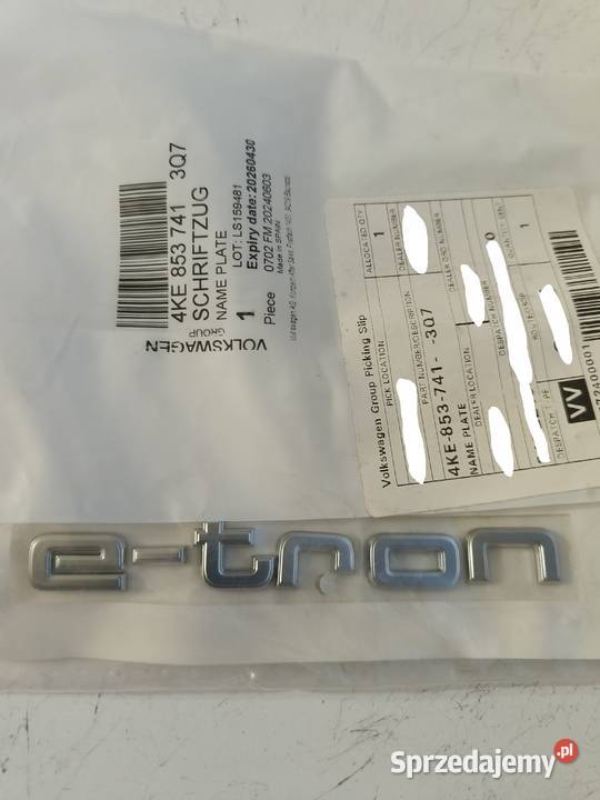 Emblemat Znaczek Naklejka Srebrna Audi VAG etron Zagórowa