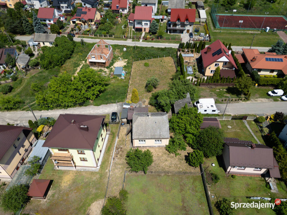Dom 64m2 działki budowlane 1191m2 Ćmielów sprzedam