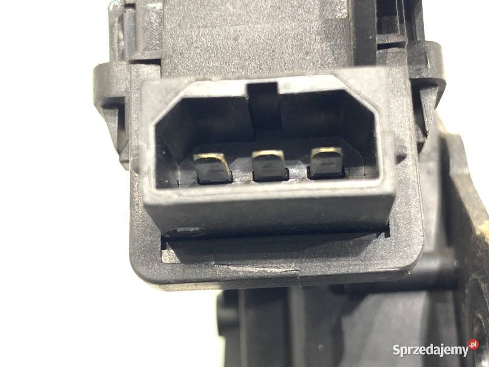 ZAMEK KLAPY TYŁ AUDI A4 B7 Kombi 8P4827505C 0408 podkarpackie sprzedam