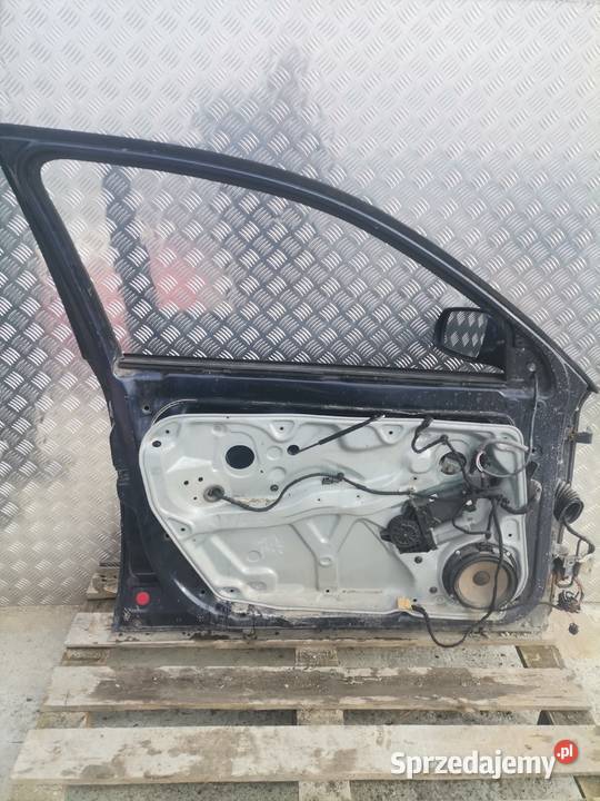 Drzwi Lewy Przód Volkswagen Passat B5 Pozostałe Pogorzelec