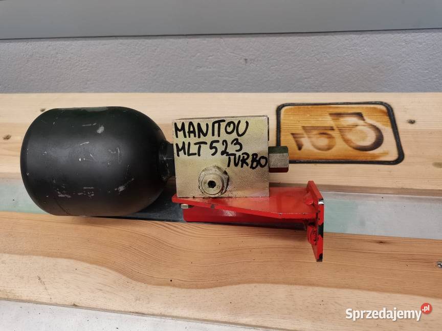 Dzielnik strumienia Manitou MLT 523 wielkopolskie Wilkowo sprzedam