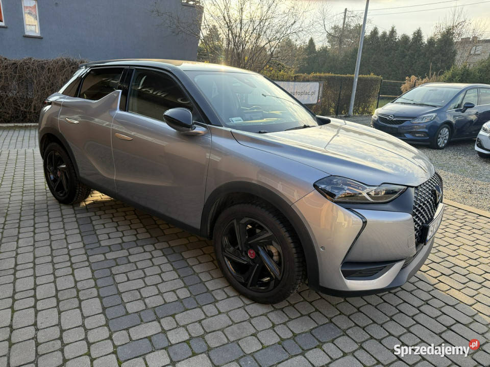 DS Automobiles DS 3 Crossback Rej052022r 12 155 kurtyny powietrzne Orzech