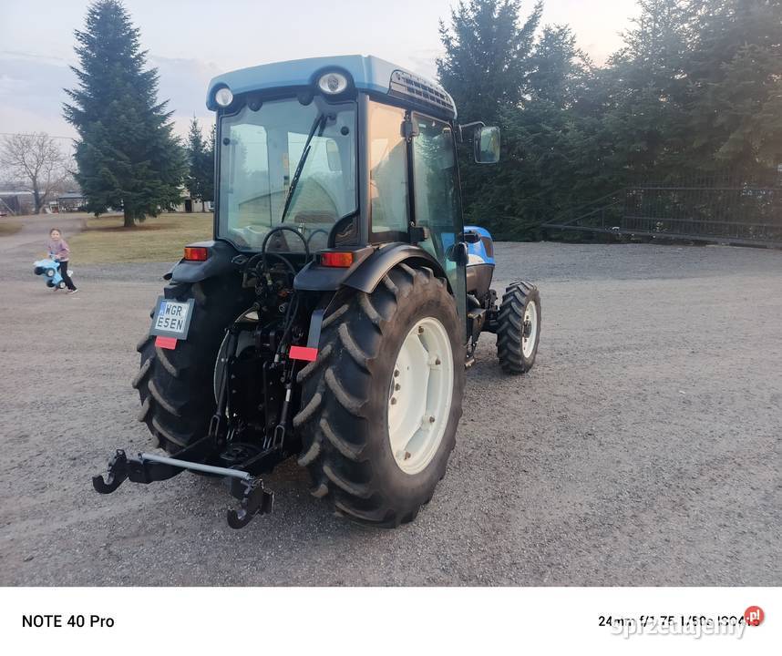 Ciągnik Holland t4040n sadowniczy New Holland Białobrzegi