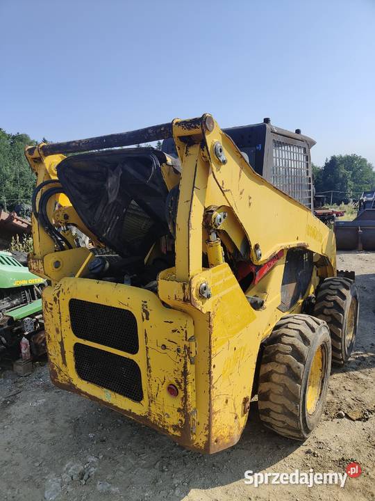 Miniładowarka KOMATSU SK818 SK8185 Maszyny budowlane Tymowa