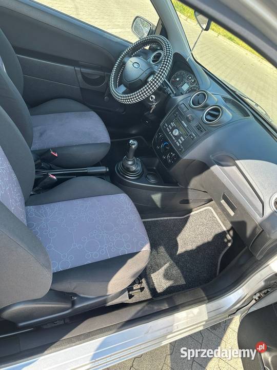 Na sprzedaż ford fiesta Kostrzyn sprzedam