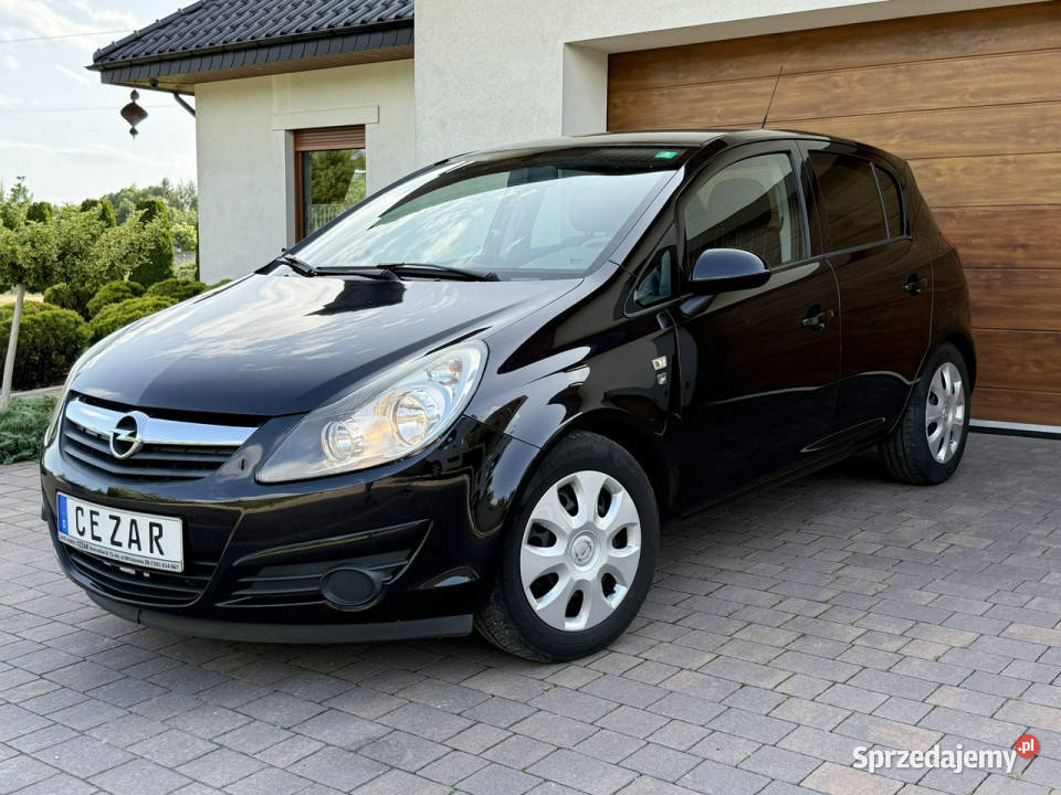 Opel Corsa 10r 12 benzyna 70 z Niemiec Konradów