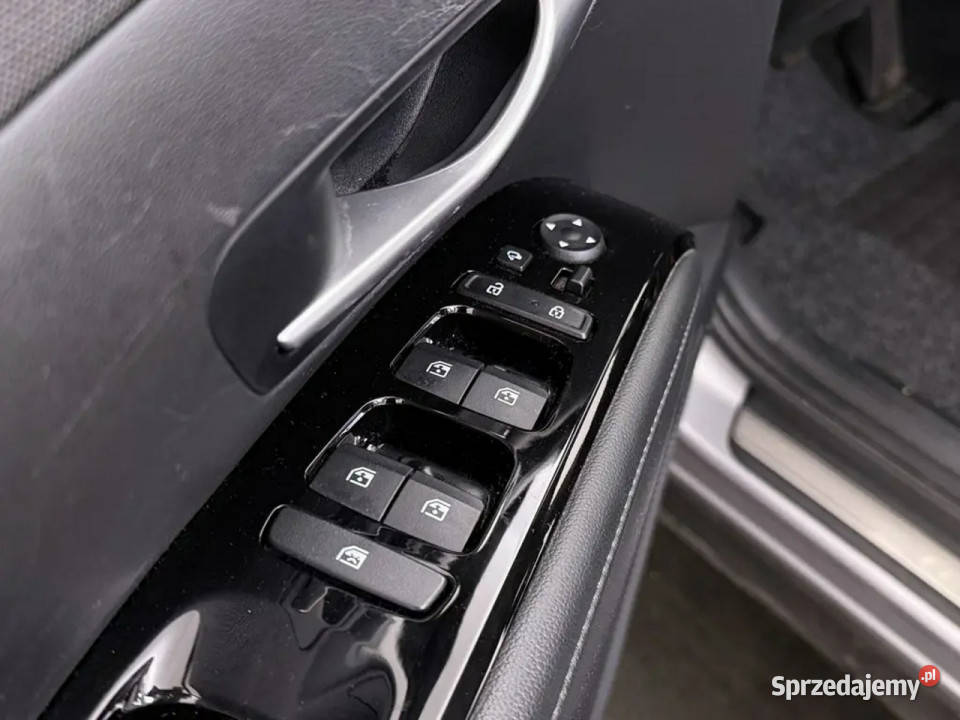 Hyundai Tucson 16 150 Kamery 360 Podgrzewane i wielofunkcyjna kierownica