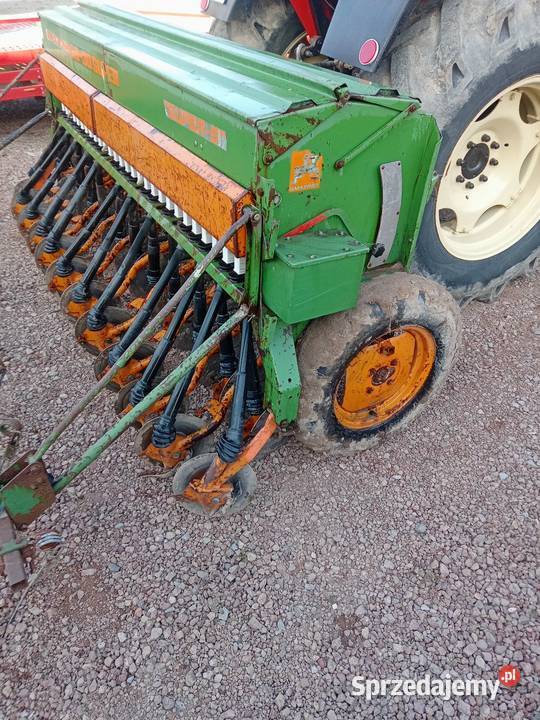 Siewnik AMAZONE TALERZOWY 3m D7 Gęsice