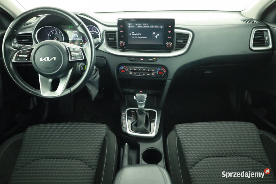 Kia Ceed 15 TGDI światła do jazdy dziennej Piaseczno