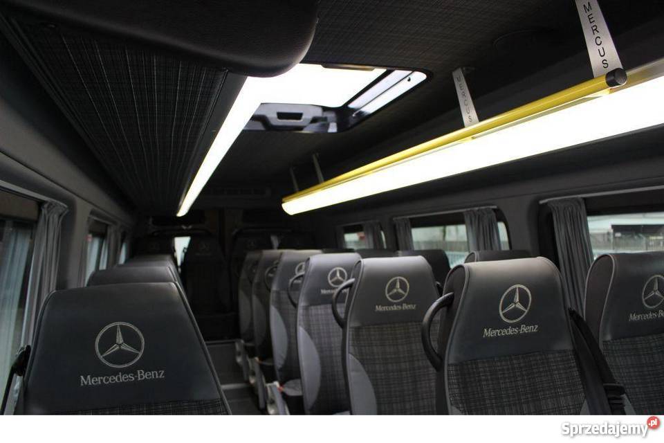 MercedesBenz SPRINTER 519 cdi autobus 24 miejsc hak