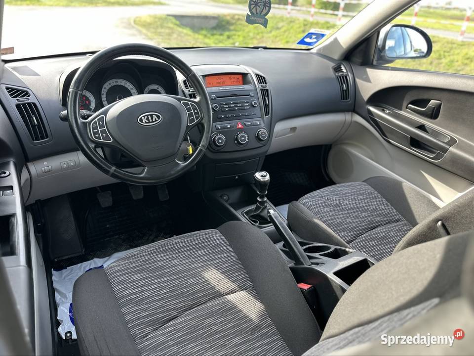 Raty Ceed 14 benz Comfort Klima koła zimowe ASR (kontrola trakcji) Cee'd Masłowo