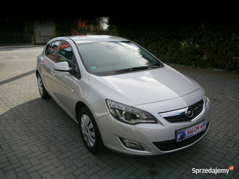 Opel Astra 14t Xenon Stan b 100bezwypadkowy z Częstochowa
