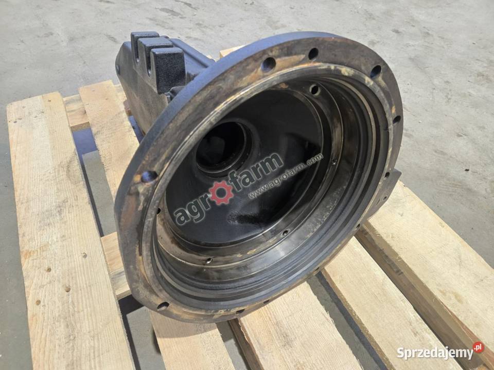 Obudowa tylnej zwolnicy Massey Ferguson 6465 sprzedam