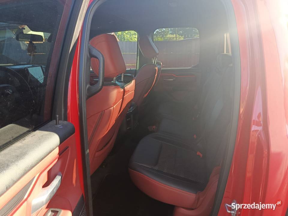 Ram 1500 Rebel 57 hemi Rok produkcji 2019 Wrocław