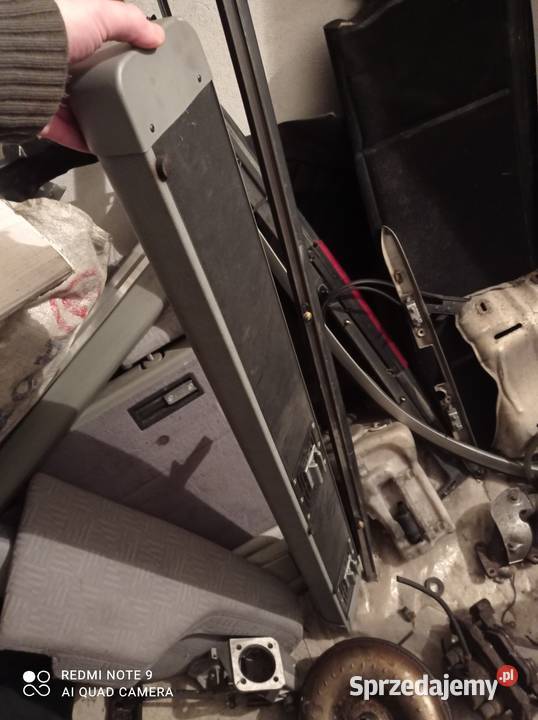 roleta bagażnika siatka Mercedes w202 Rok produkcji 2000 Nisko