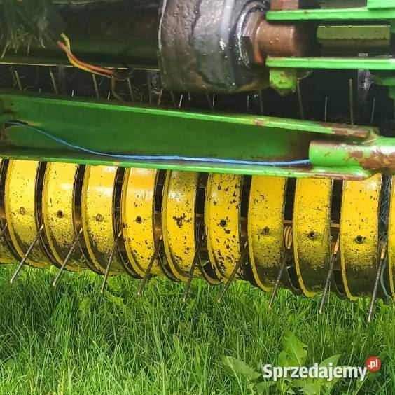 Prasa belująca John Deere Wyrzyki
