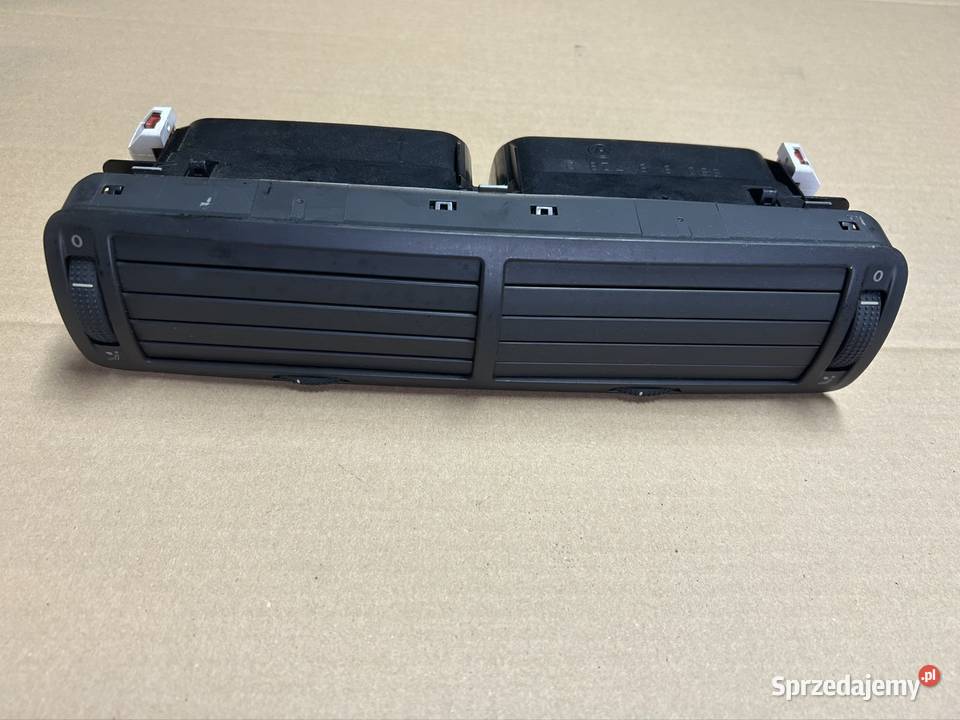 Kratka nawiewu Passat B5 B5 FL czarna antracyt osobowe Chojnice sprzedam