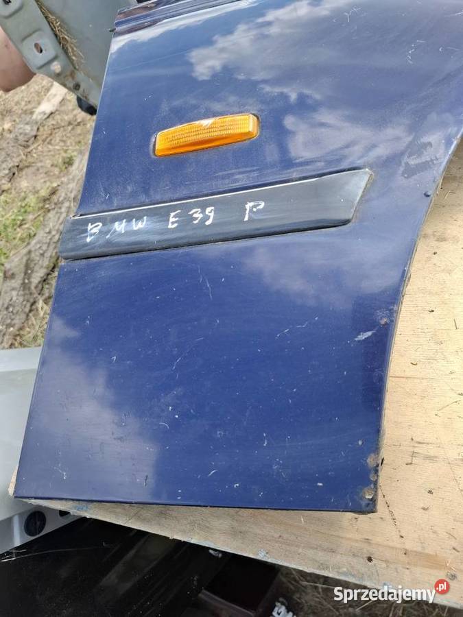 Błotnik Prawy Przód Bmw E39 osobowe Wisznice sprzedam