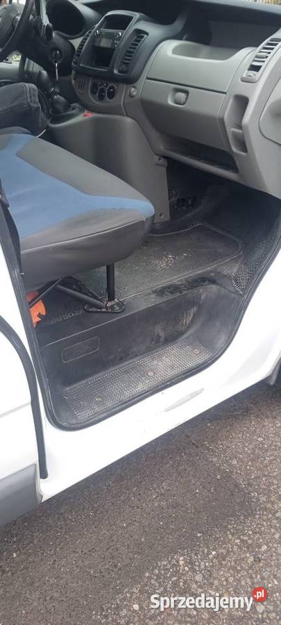 Uwaga Renault Trafic Blaszak 2013 20 dci wielkopolskie Koło