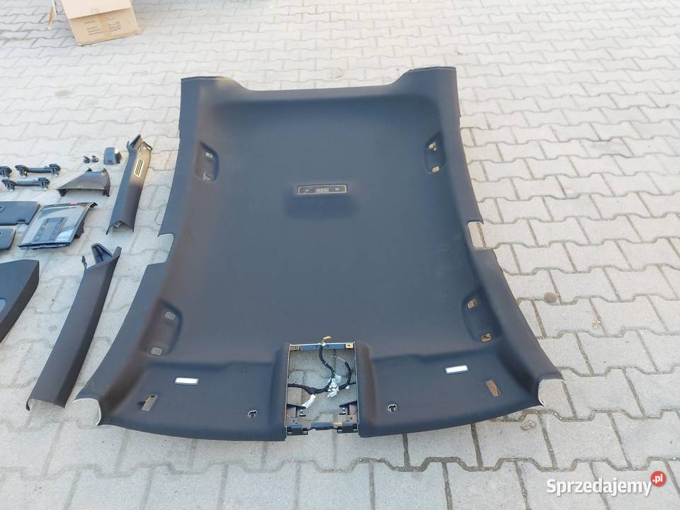 VW Arteon 3G8 2018r PODSUFITKA PLASTIKI KPL