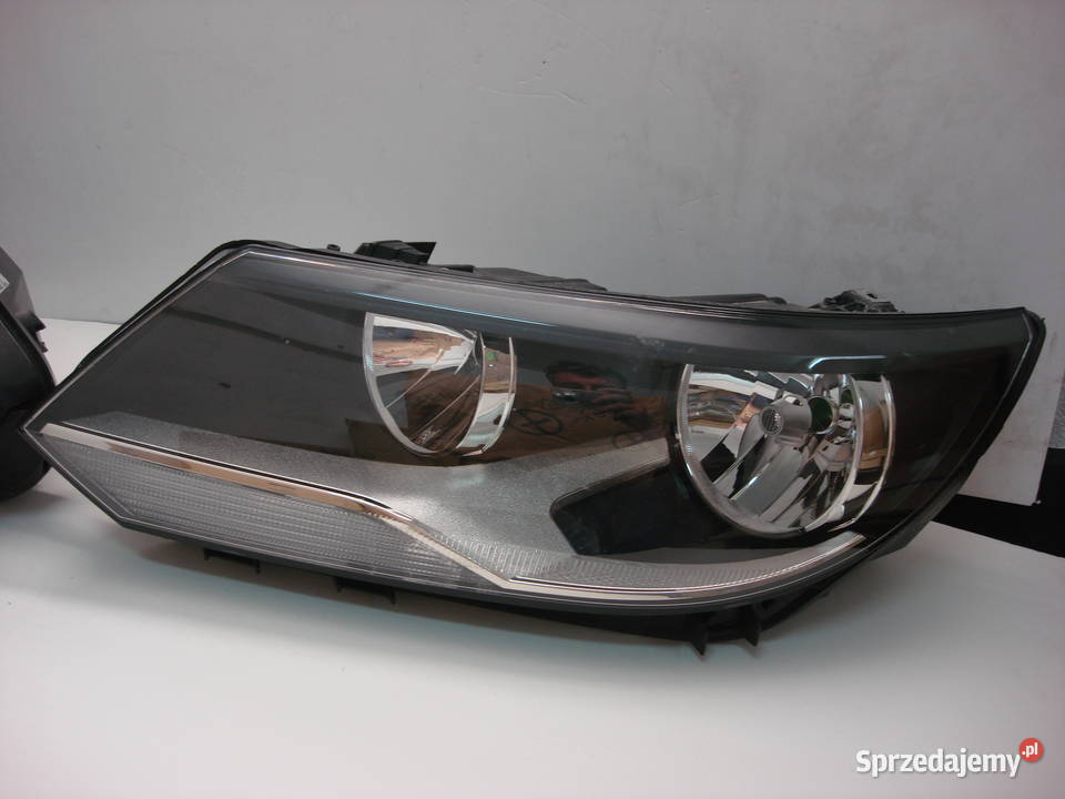 Reflektor VW Tiguan lift 1115 prawy lewy Suwałki