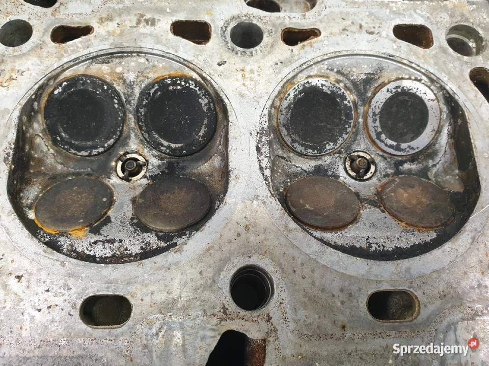 Volvo S60 V70 II 25 T GŁOWICA CYLINDRÓW B5254T2 osobowe Głowice cylindrów Chełm