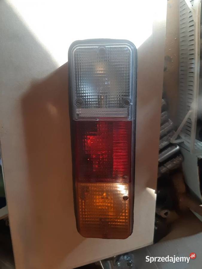 Lampy samochodowociagnikowe