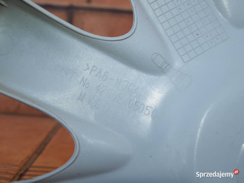 Toyota kołpak 15 oryginalny 1 sztuka Toyota (oryginalne) Kalisz