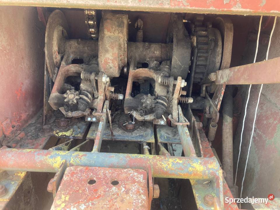 Prasa kostkująca Z 224 spima agromet do słomy Złoty Stok