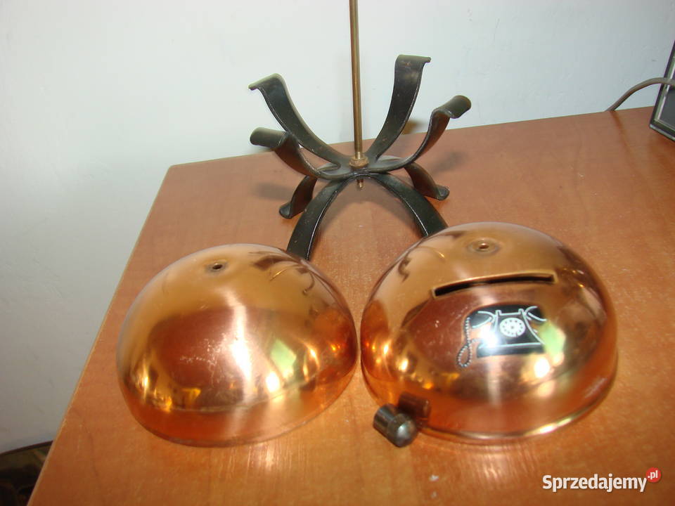 miedziana skarbonka z telefonem