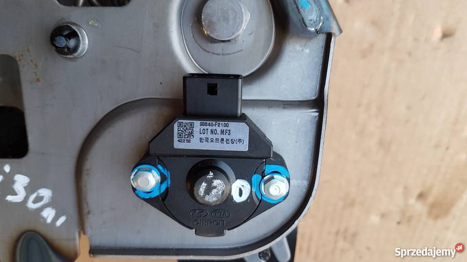 Hyundai i30 III PDE pedał pompa czujnik sprzęgła