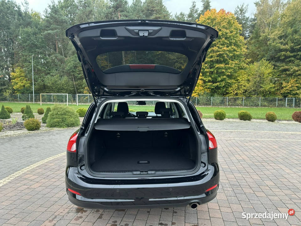 Ford Focus nowy Mk4 2018 998cm3 Lipówki