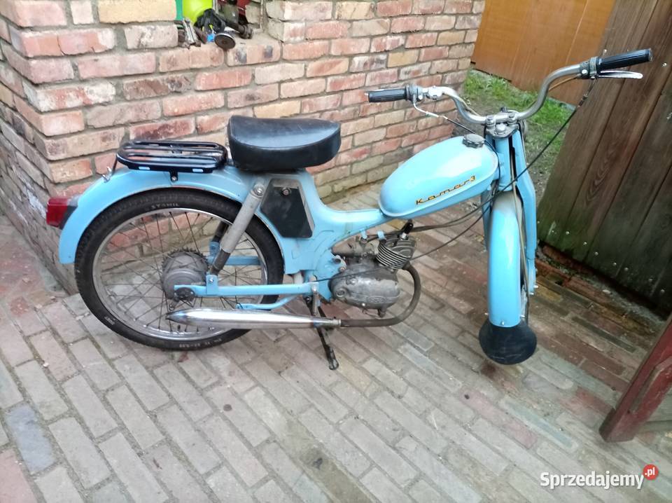 Motorower komar Nowogród Bobrzański