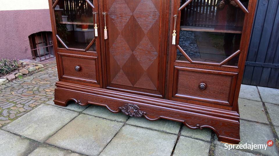 Wspaniała Biblioteka Witryna Dąb 1920 Renowacji Ziębice