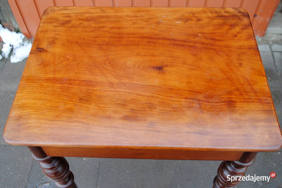 Stary stolik 25 Mała Karczma