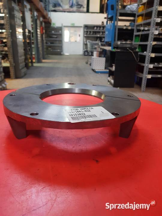 80153032 Pokrywa mechanizmu różnicowego URSUS Sulechów