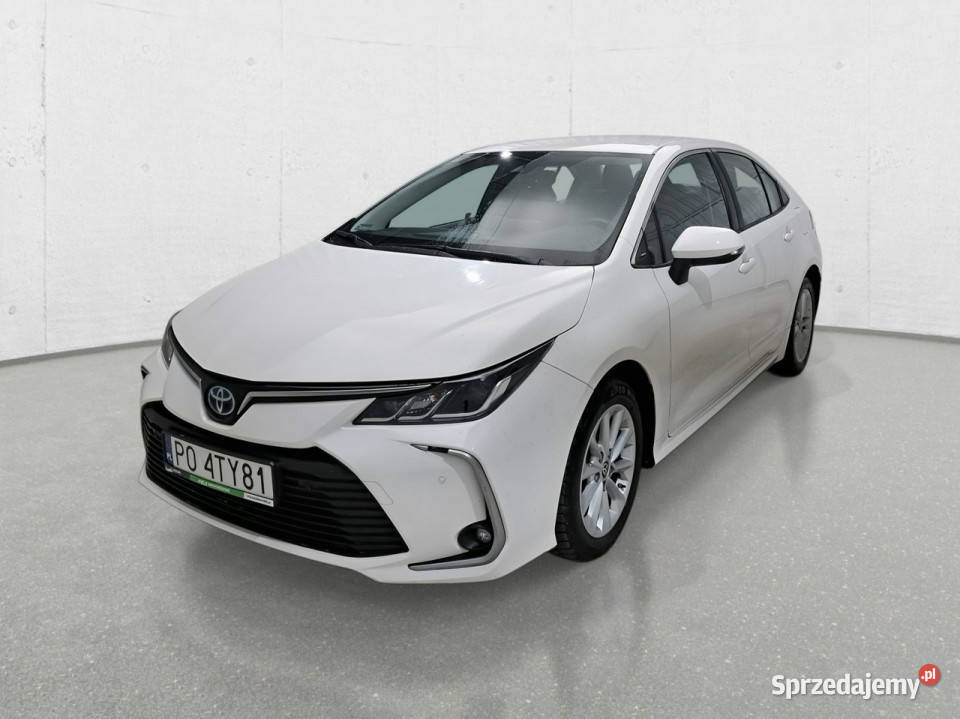 Toyota Corolla Seria E16 2012 hybryda Corolla