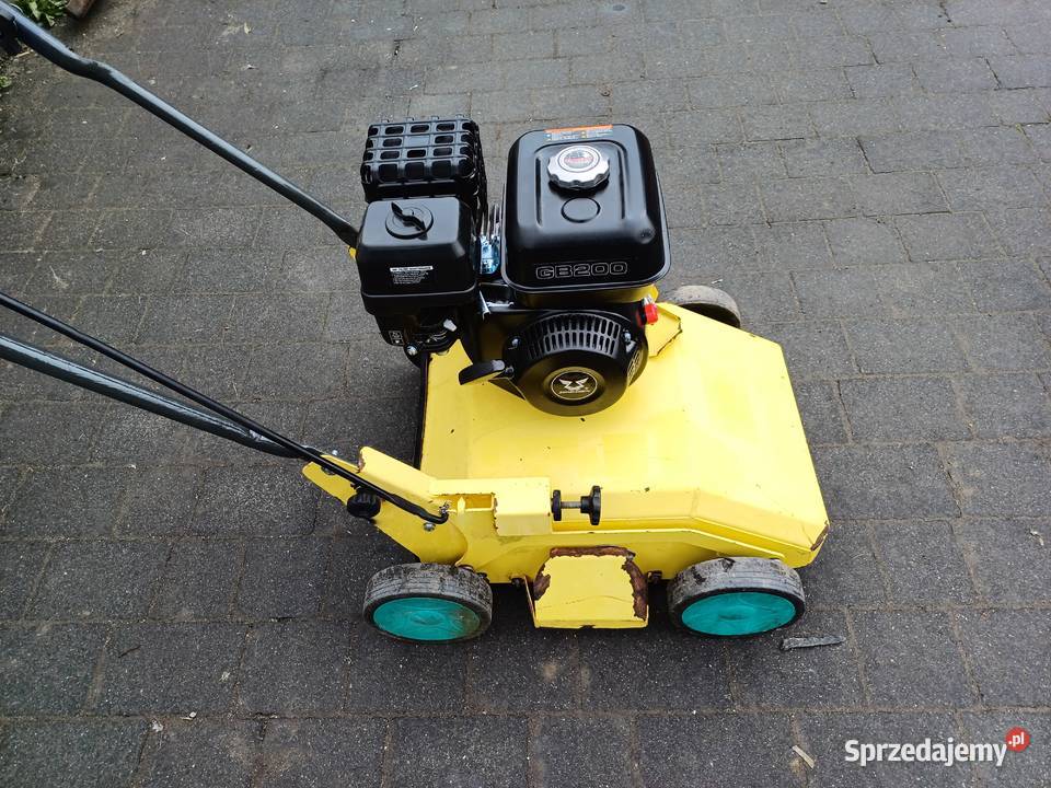 Wertykulator Spalinowy Albigowa