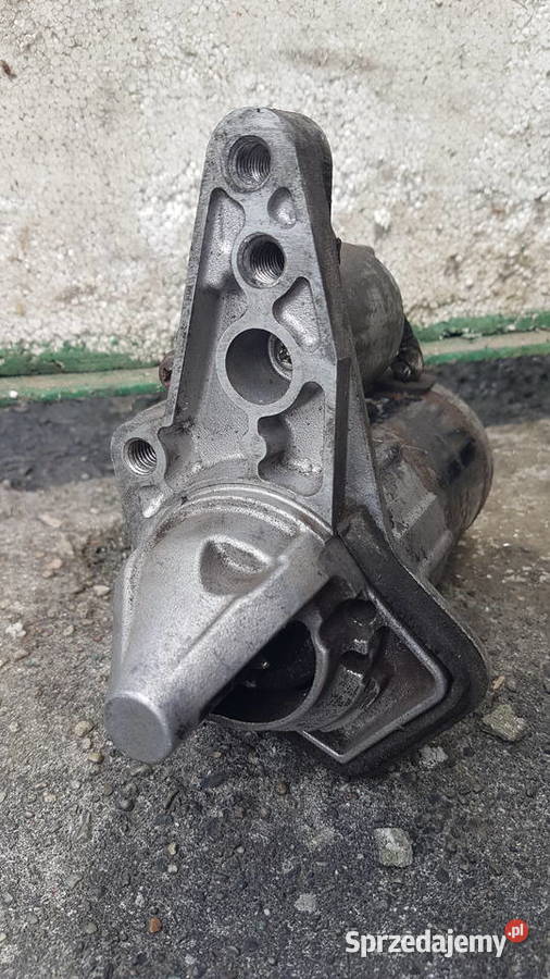 ROZRUSZNIK STARTER ORYGINAŁ 233001903R DACIA Rok produkcji 2016 Brzeg Dolny