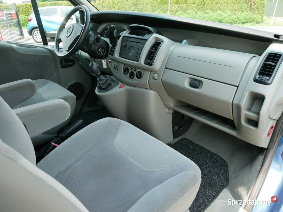Opel Vivaro 25 CDTI 135 Tour 7 Osób VAT 23 Goczałkowice-Zdrój