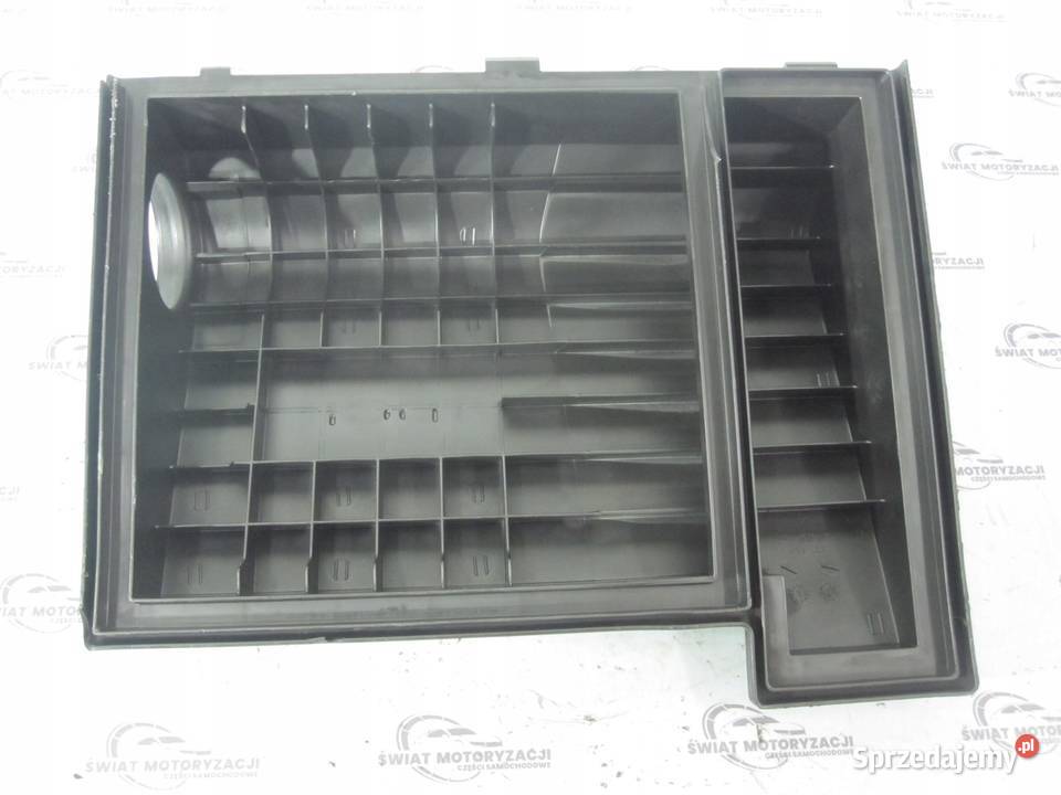 Ford TRANSIT MK7 22 TDCI QVFA 110 pokrywa filtra