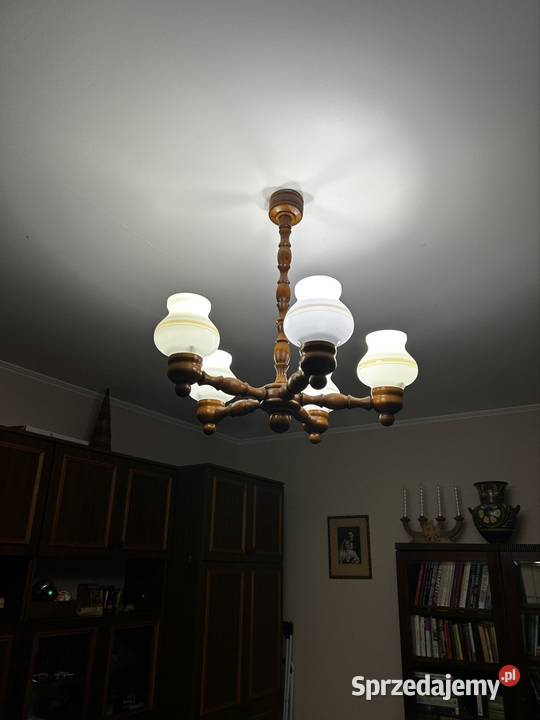Żyrandol drewniany pięcioramienny PRL Lampy wiszące Plewiska sprzedam